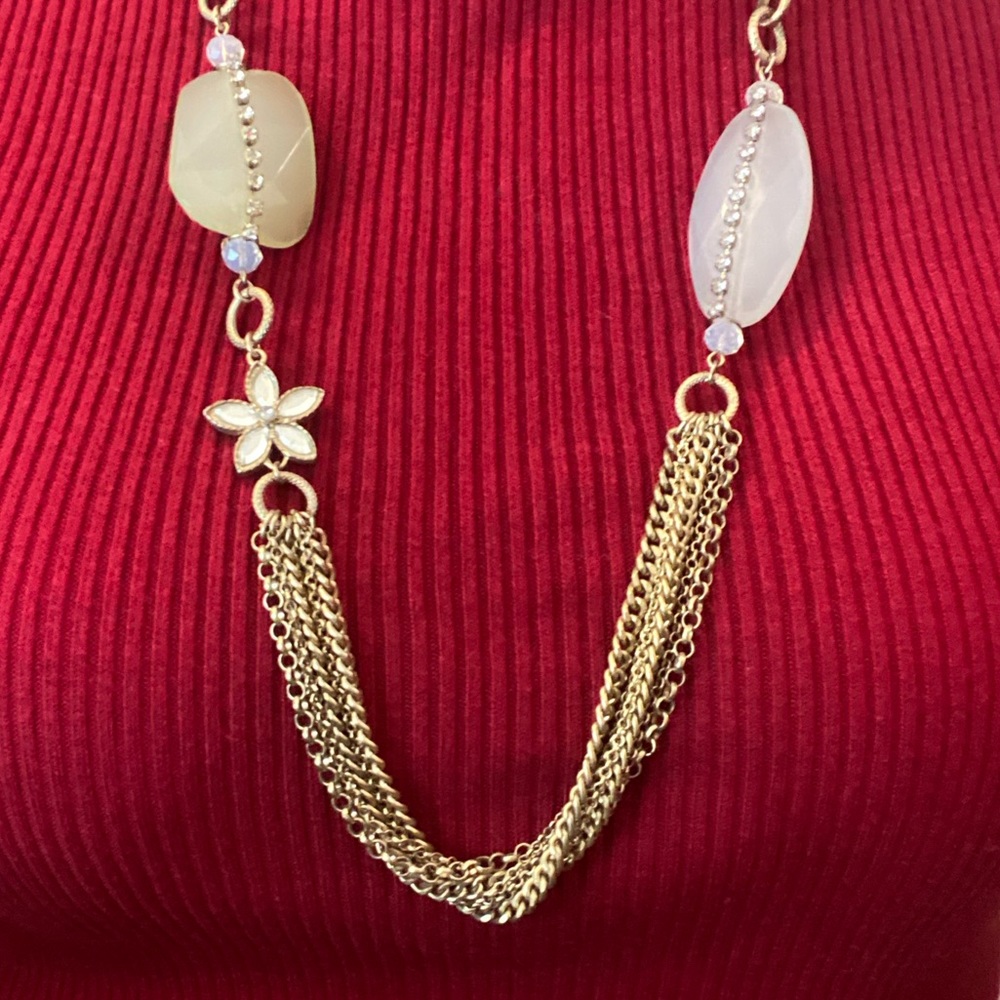 💕 Robert Rose statement matte gold necklace 💕